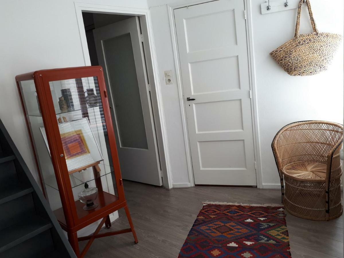 דירות Tiny Monumental House In Down Town ליידן מראה חיצוני תמונה